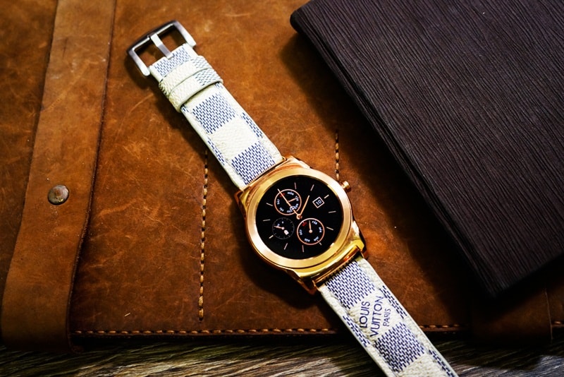 Hanya Yellow Bronze Pendants Cuff Strap for Samsung Galaxy Watch