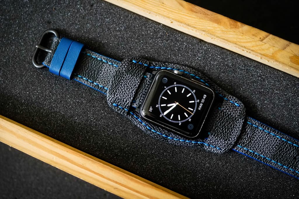 Apple Watch Straps - Minimalist Louis Vuitton Monogram – Liger Straps