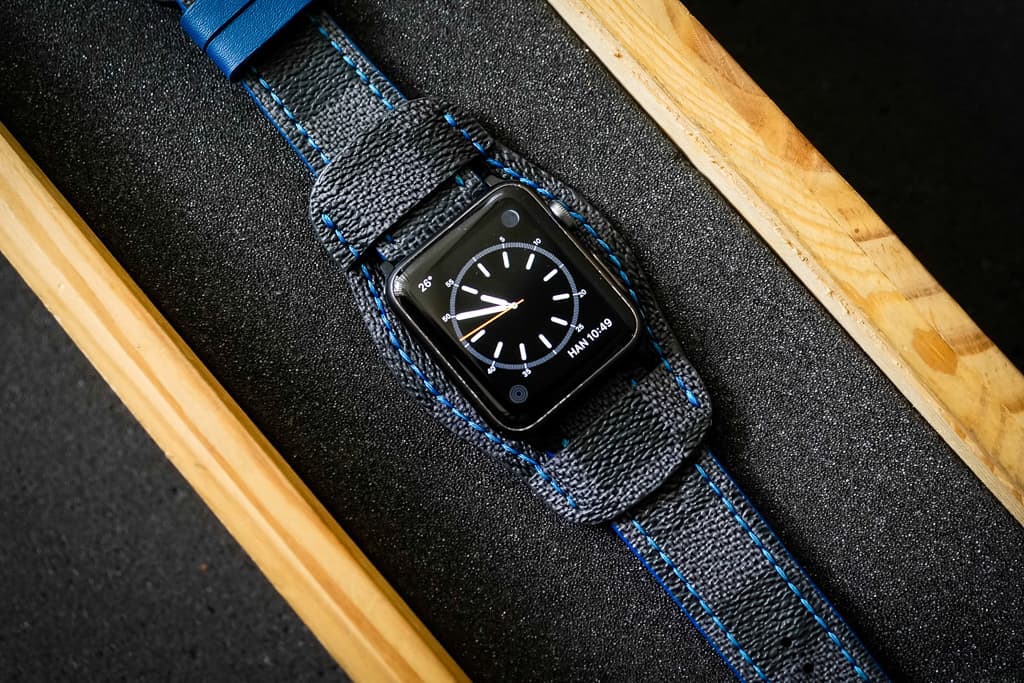 Handmade Louis Vuitton for Apple Watch Series 1,2,3,4,5,6,7,8,Ultra,SE Strap  Band Cuff – Limited Edition